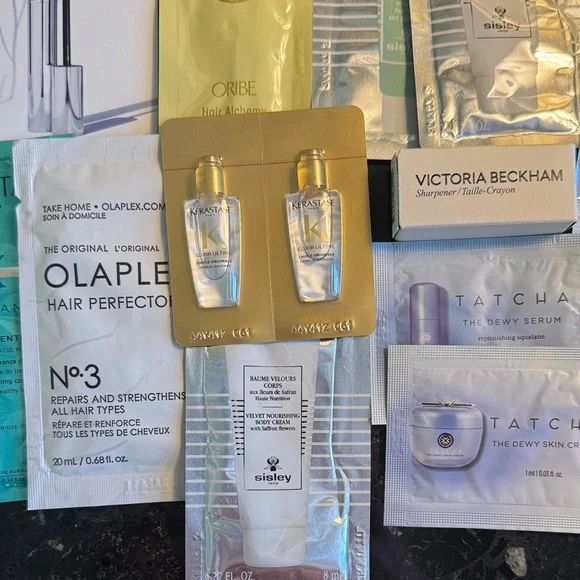 Luxury Perfume and Skincare Sample Collection - Picture 6 of 8